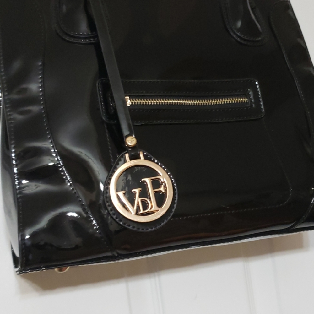 Handbag - Picture 2 of 4